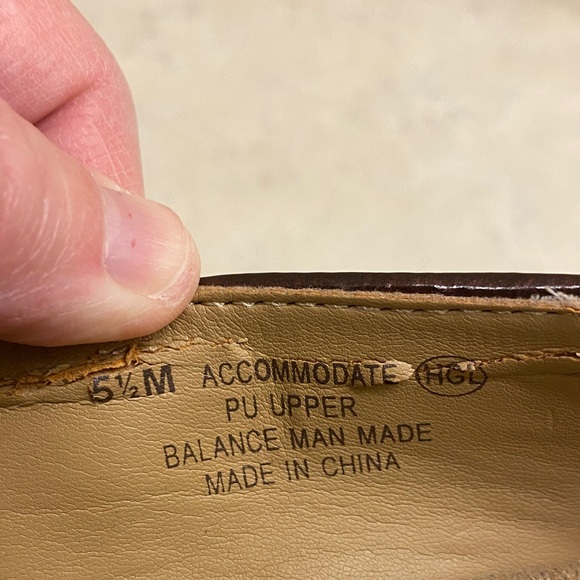 A2 By Aerosoles Women's Dark Brown Chain Loafers 5.5 - Picture 4 of 7